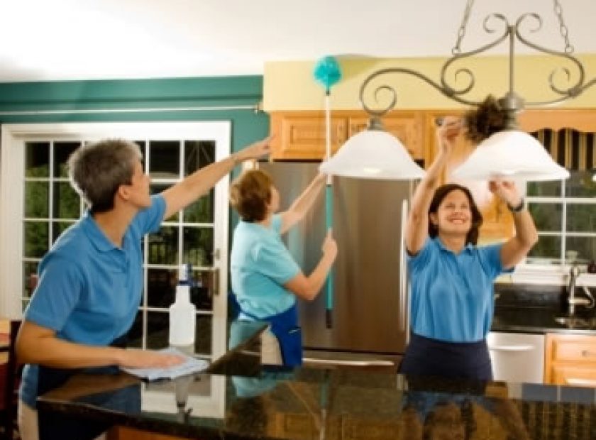 home-cleaning-people
